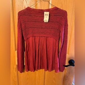 LUCKY BLEND - Burgundy knit patterned long sleeve top. Cotton / poly blend